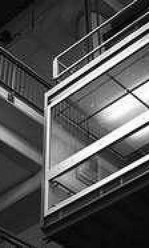 Monta cargas eletromecânico Monta cargas eletromecânico