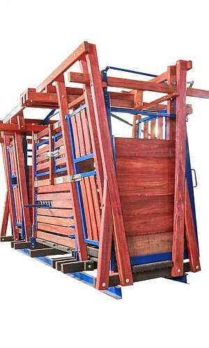 tronco de contenção com balança tronco de contenção com balança